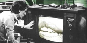 Un'immagine tratta da "Videodrome" di David Cronemberg, 1984