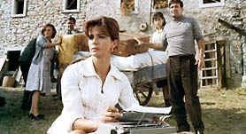 Laura morante nel film TV "Vajont" di Renzo Martinelli