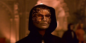 Tom Cruise in "Eyes Wide Shut" di Stanley Kubrick, 1999