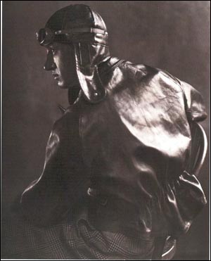 C. Wulz: Motociclista, 1927. Archivi Alinari - archivio Wulz, Firenze 