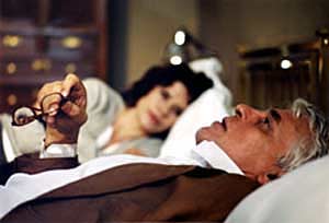 Fanny Ardant e Michele Placido in ''L'odore del sangue''
