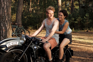 Una scena di In Liebe, Eure Hilde � Frederic Batier / Pandora Film