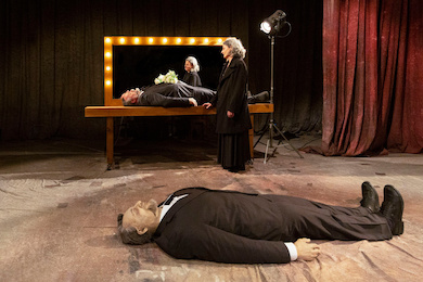 foto di scena © Marco Caselli Nirmal