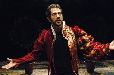 Lorenzo Lavia in una scena