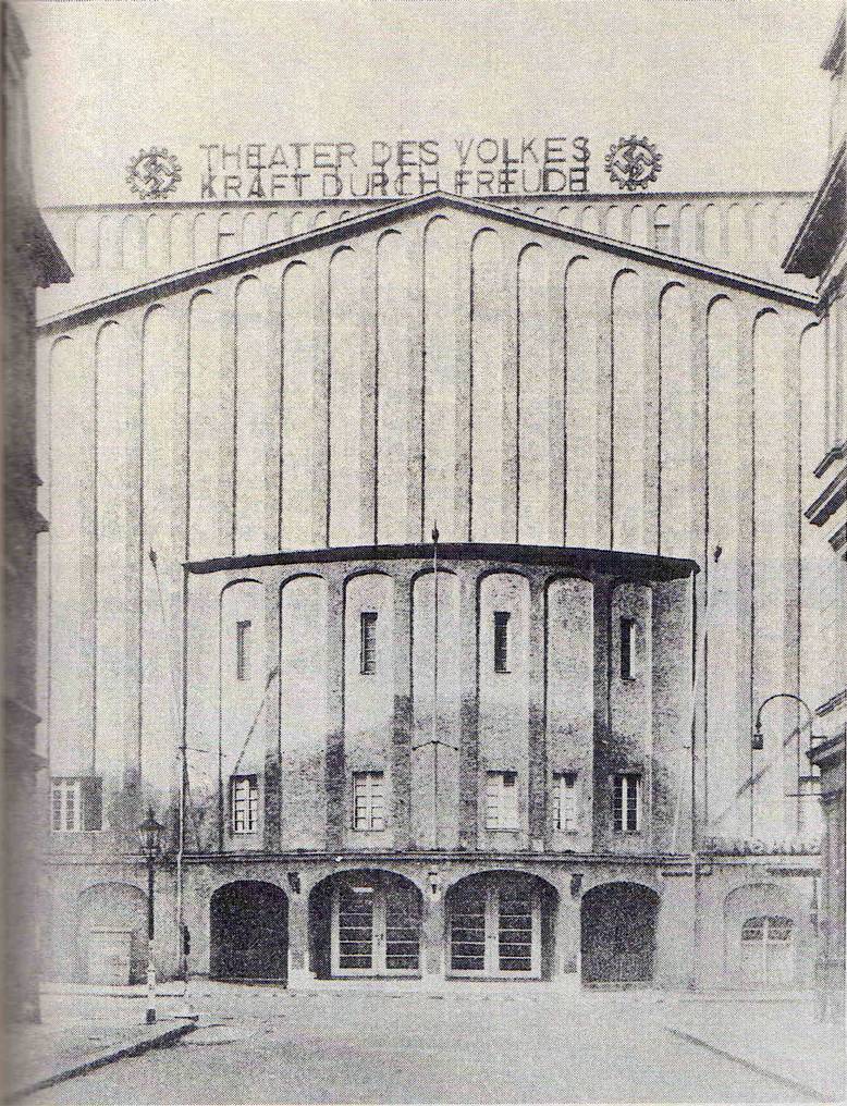 Theater des Volkes.jpg