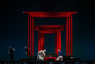 Madama Butterfly. Un momento della messinscena dal I atto. (C) Marco Borrelli
