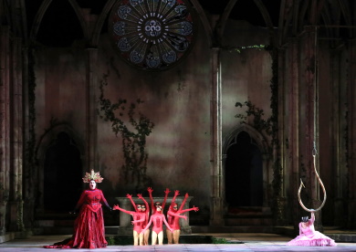 Un momento dello spettacolo © Brescia e Amisano Teatro alla Scala