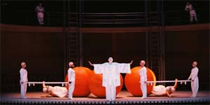  Letitia Singleton (Linette) Charles Workman (le Prince) Natacha Constantin (Nicolette)  &copy; Eric Mahoudeau / Op&eacute;ra national de Paris