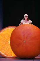 Aleksandra Zamojska (Ninette) ERIC MAHOUDEAU / OPERA NATIONAL DE PARIS